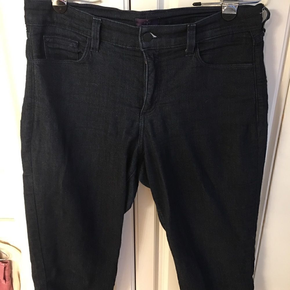 Dark Denim Capris! 